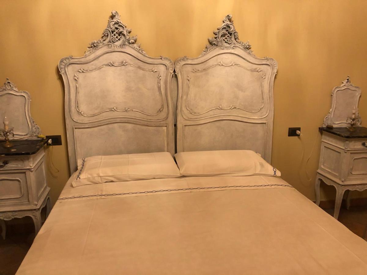 Residenza Nikol Appartamento Giulia กาซาเล มอนแฟร์ราโต ภายนอก รูปภาพ