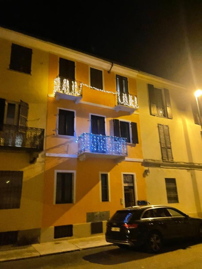 Residenza Nikol Appartamento Giulia กาซาเล มอนแฟร์ราโต ภายนอก รูปภาพ
